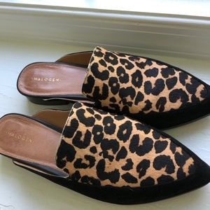 Halogen genuine calf hair slide loafer with leopard-print detail
